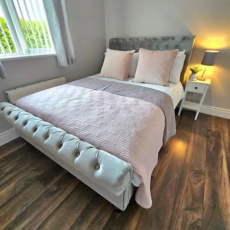 Brontes House Ferienhaus *