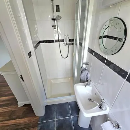 Brontes House Ferienhaus *