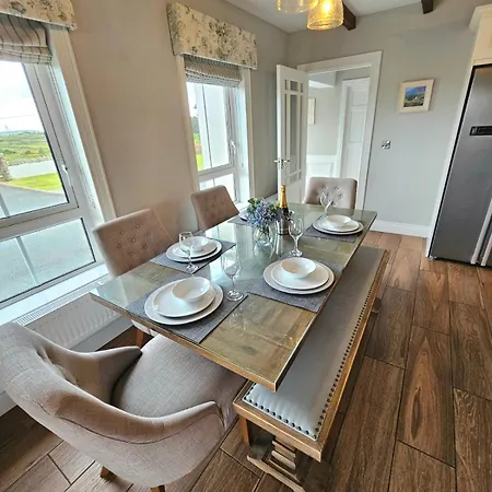 Brontes House Ferienhaus