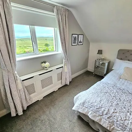 Brontes House Holiday home *