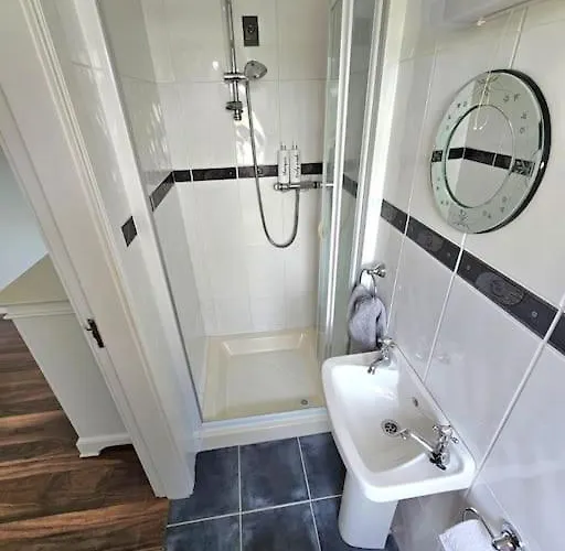 Brontes House Holiday home *