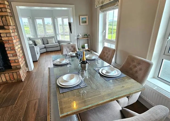 Brontes House Dungloe