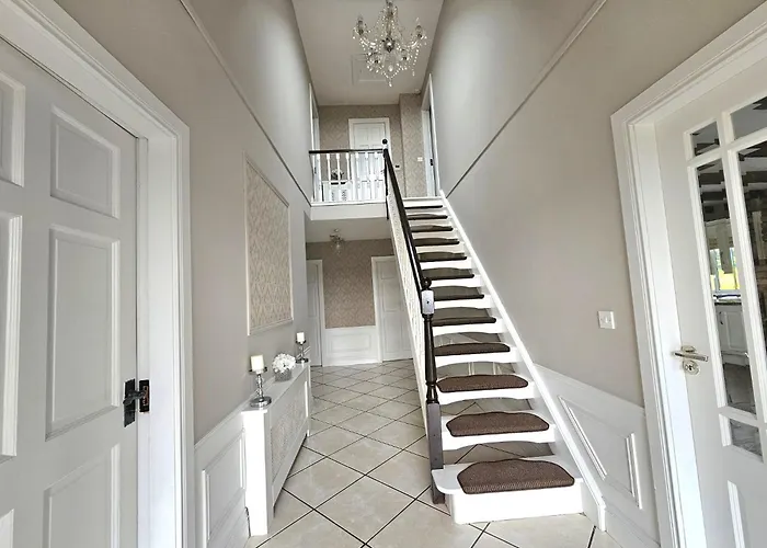 Brontes House Dungloe